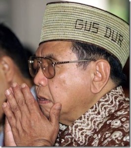 14252794461147336303